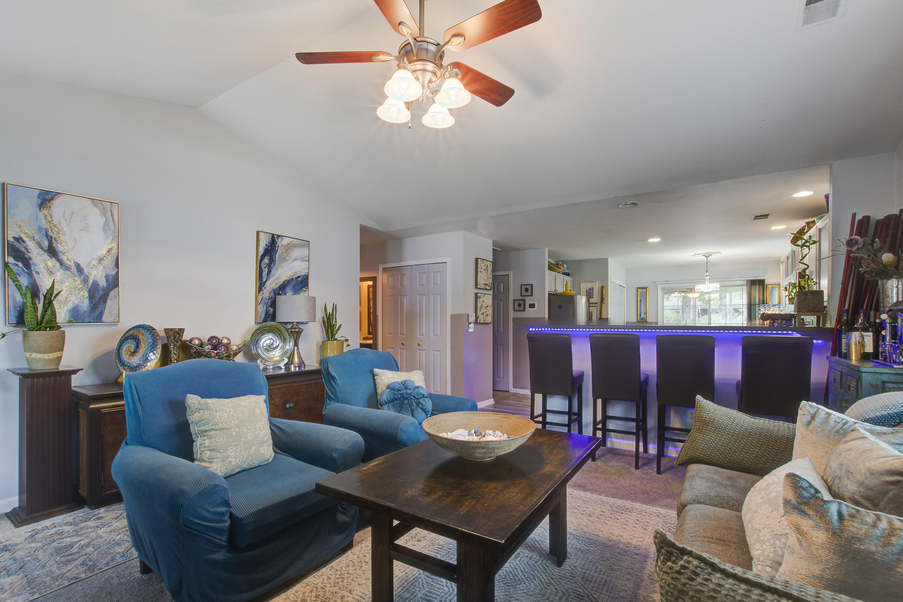 8059 Shadow Oak Drive