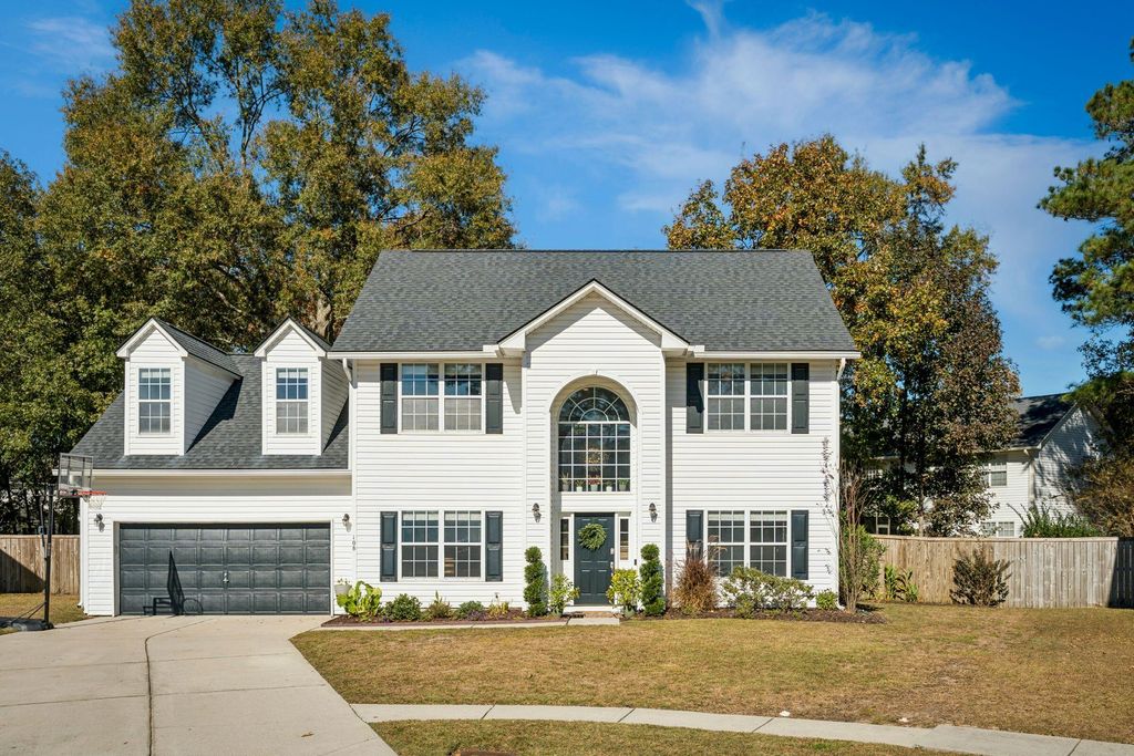 Photo of 108 Maplewood Court, Goose Creek, SC 29445 (MLS # 25031995)