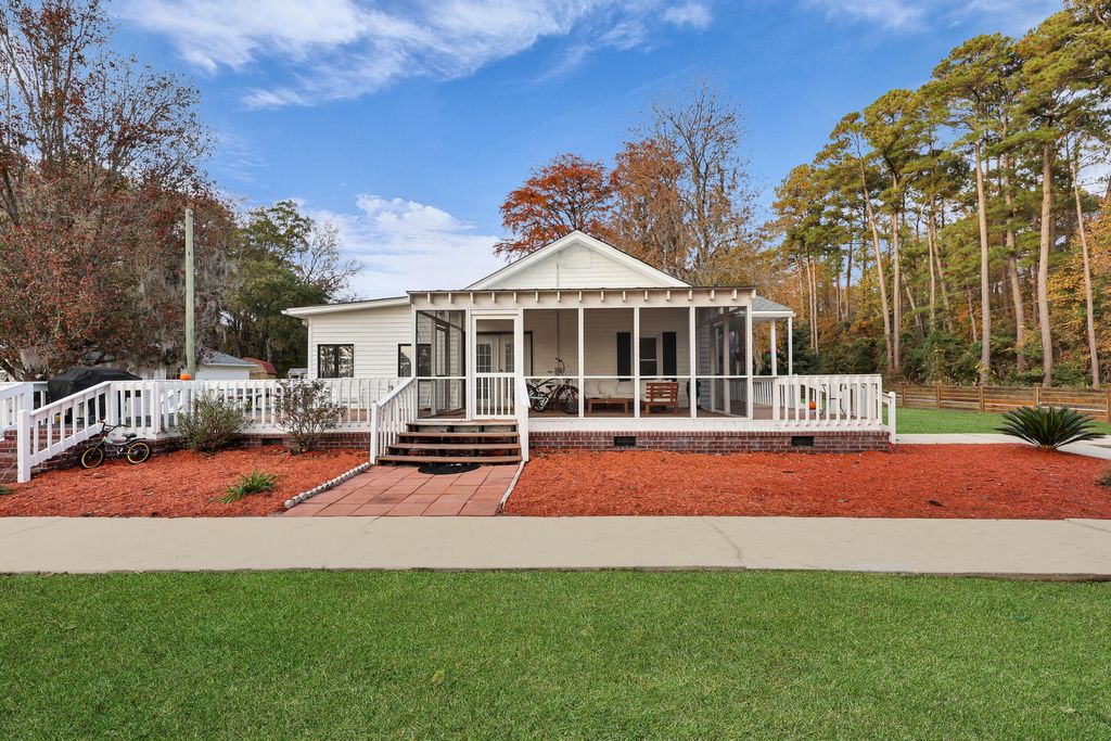 Photo of 1310 River Road, McClellanville, SC 29458 (MLS # 25031029)