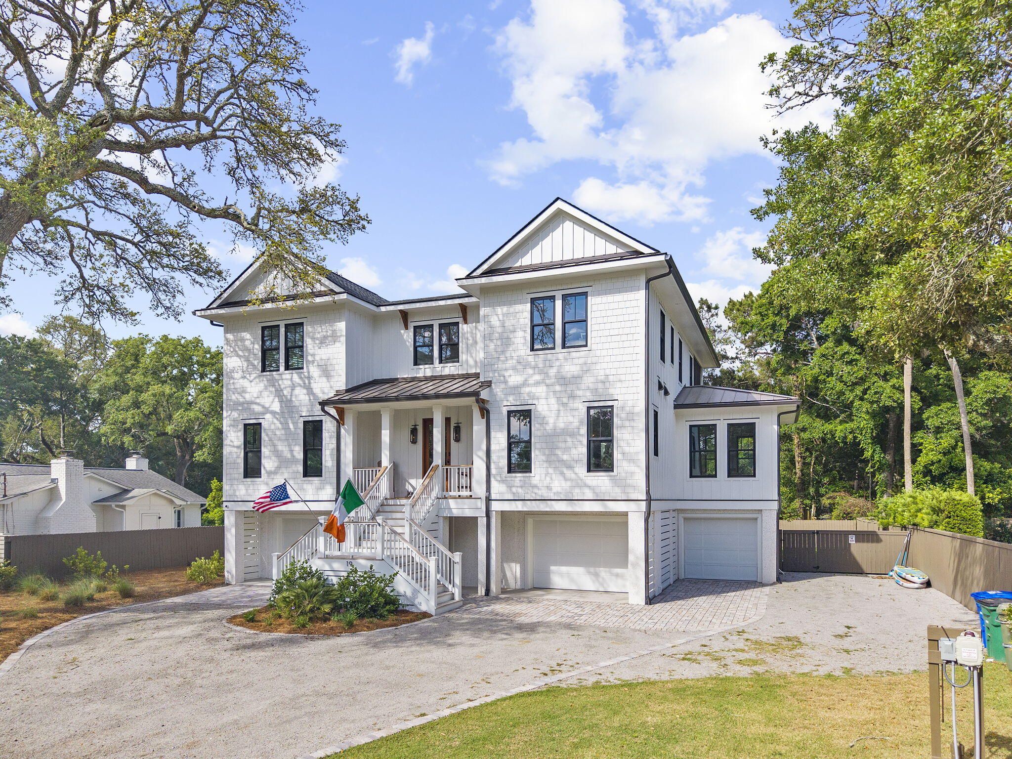 19 26th Avenue