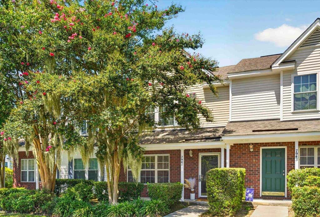 Photo of 7941 Shadow Oak Drive, North Charleston, SC 29406 (MLS # 26023265)