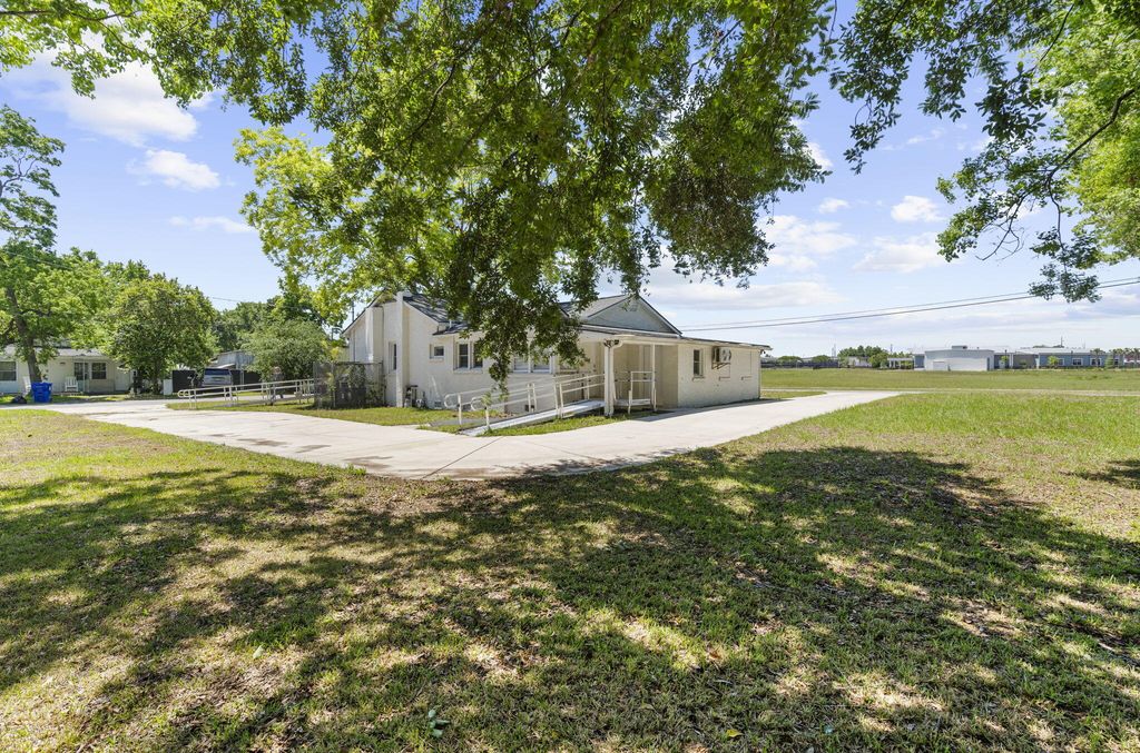 Photo of 1938 English Street, North Charleston, SC 29405 (MLS # 26013232)