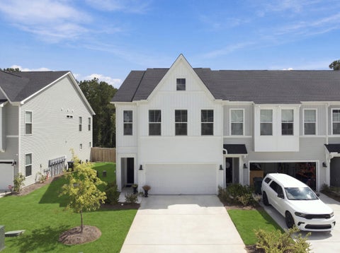 Photo of 130 Brown Swiss Circle, Summerville, SC 29483 (MLS # 26026581)