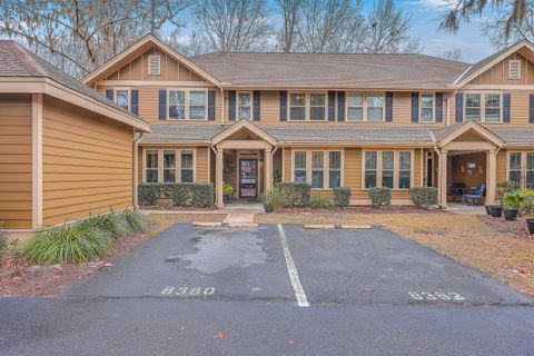 A home in North Charleston