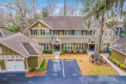 A home in North Charleston