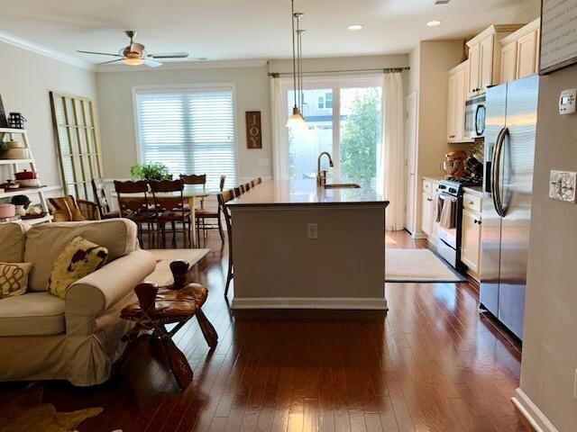 3365 Eastman Drive