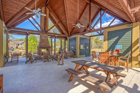 A home in North Charleston