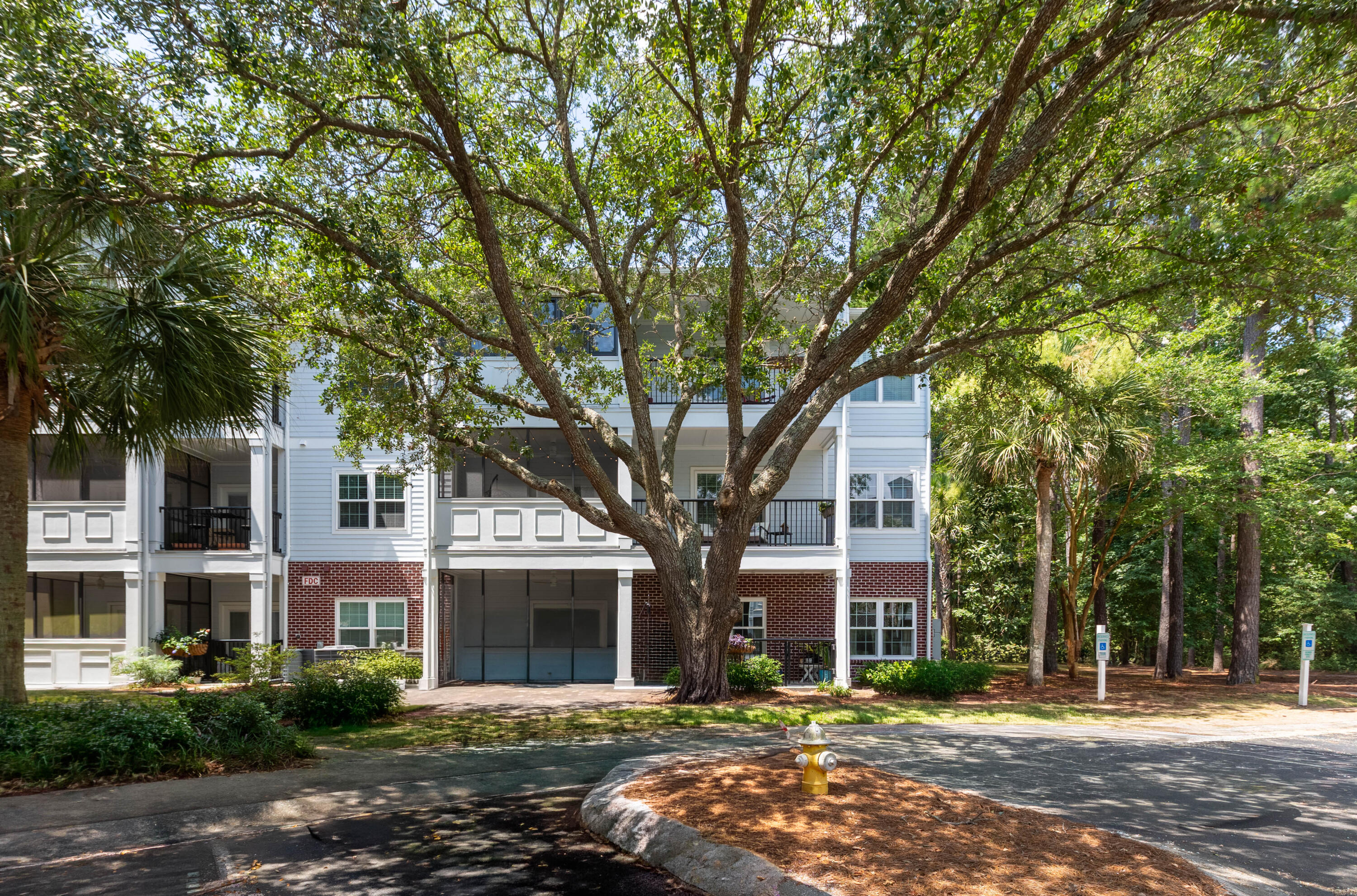 1025 Riverland Woods Place Apt 710