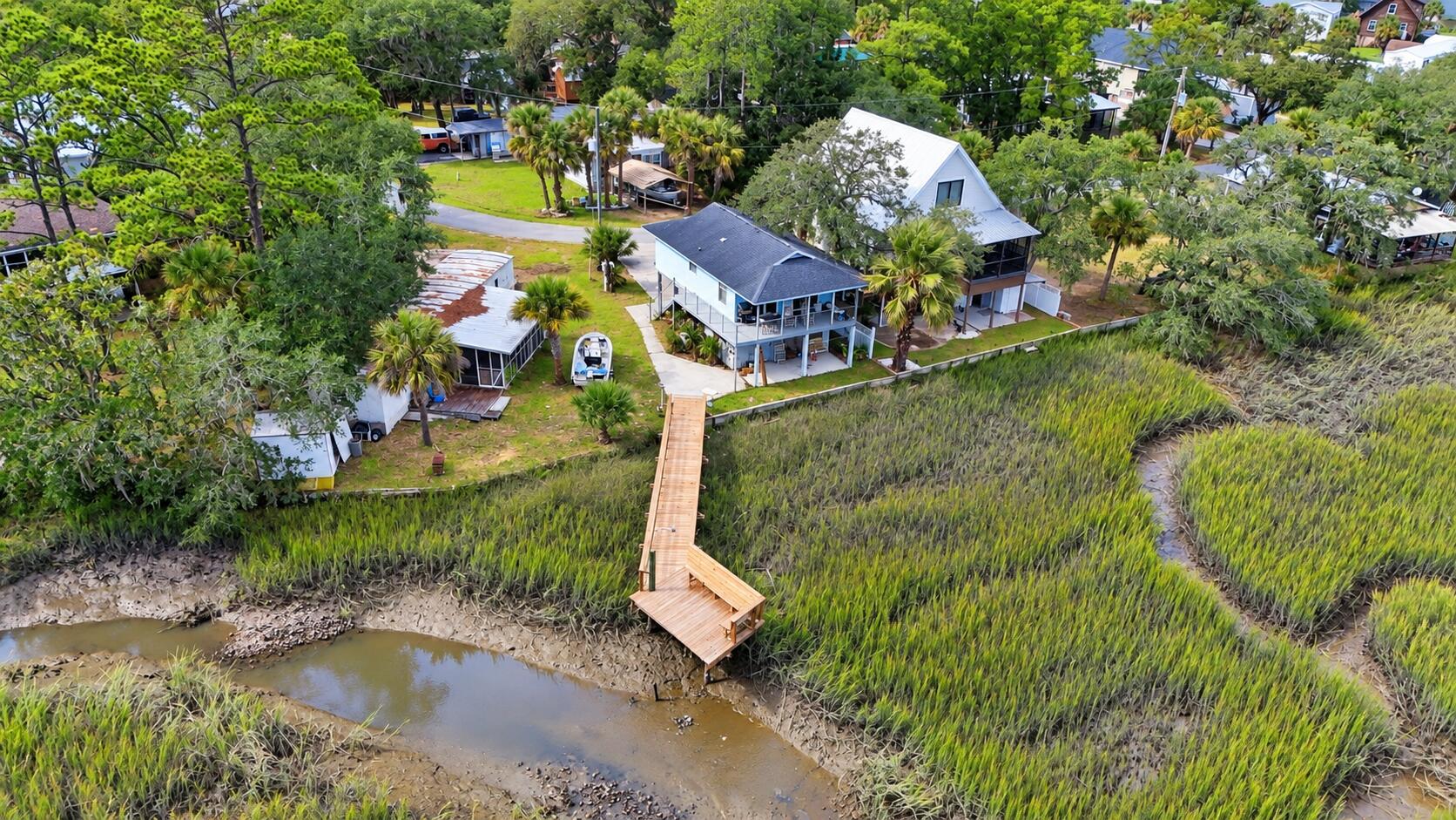 110 Tomahawk Trail