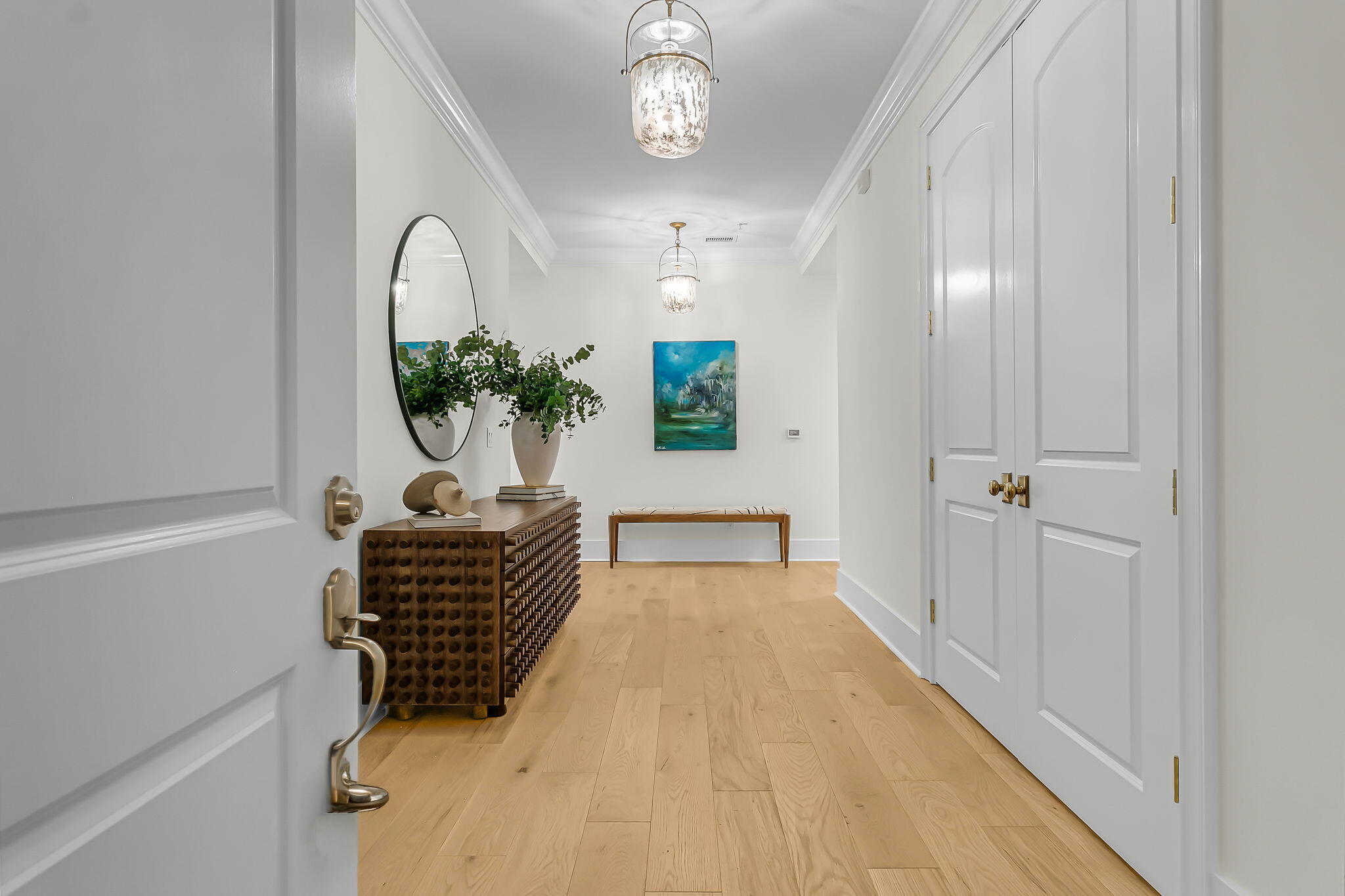136 Fairbanks Oak Alley 3b