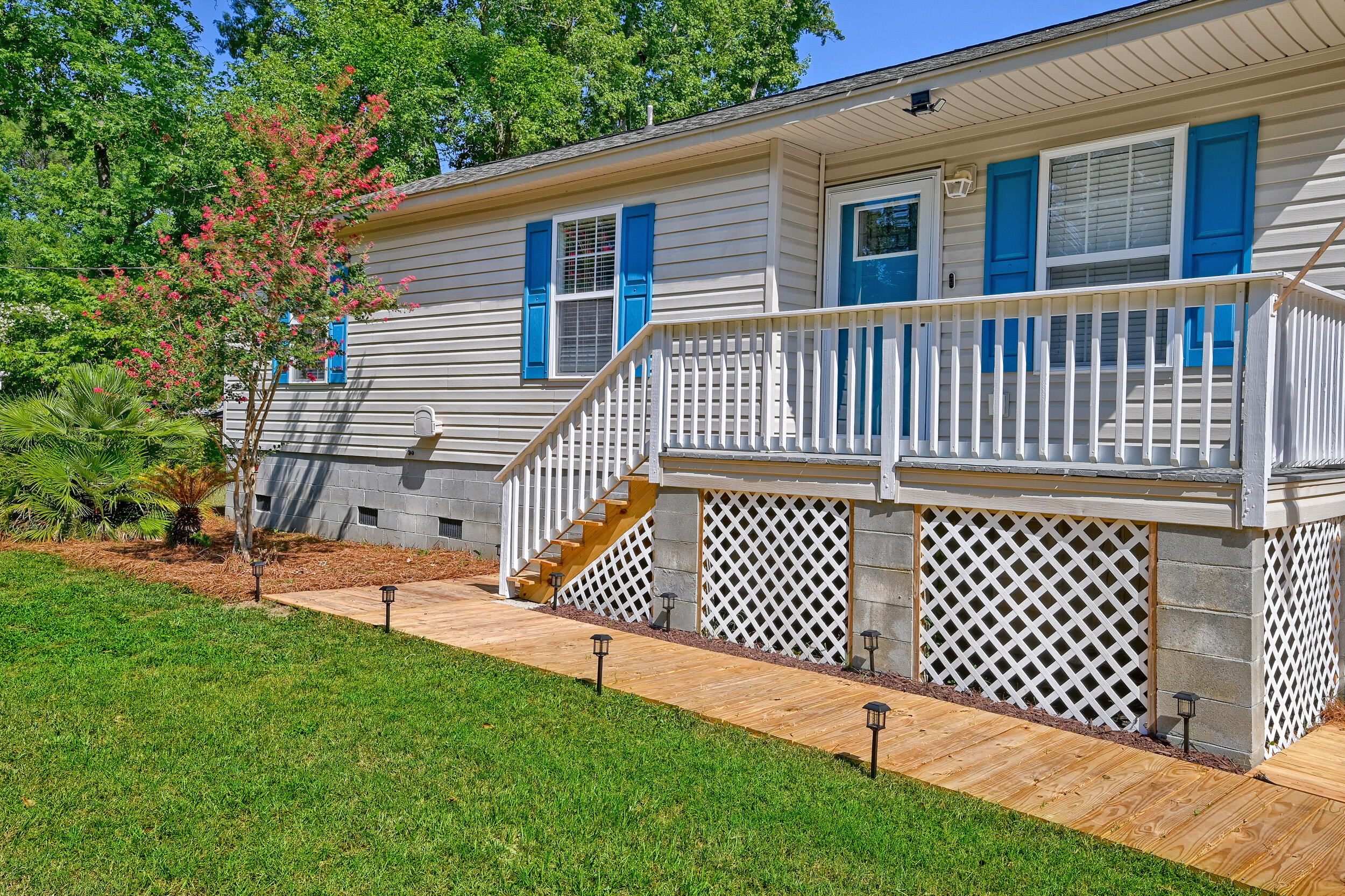 4134 River Road
