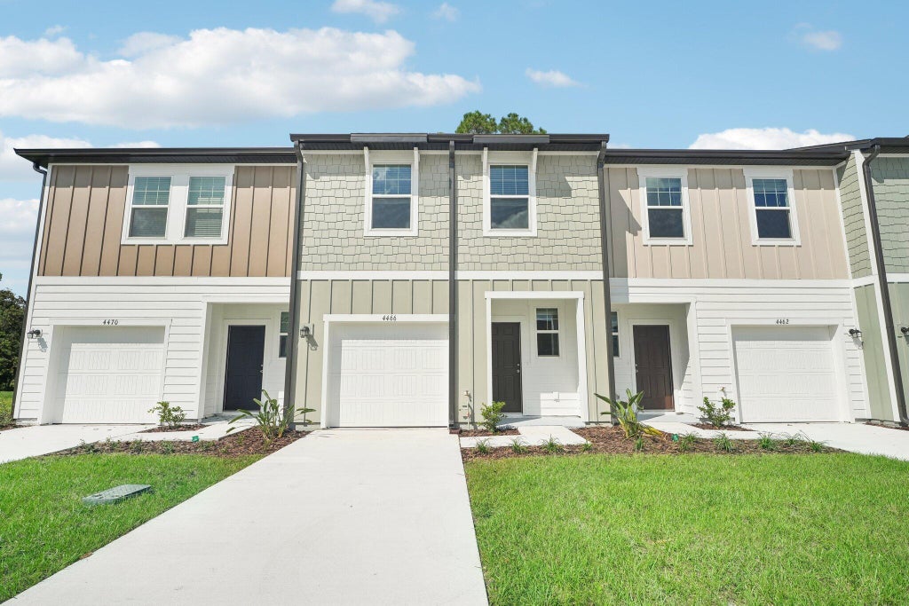 Photo of 442 Colchester Court, Moncks Corner, SC 29461 (MLS # 26026947)