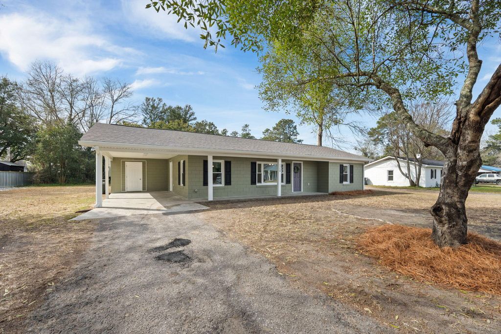 Photo of 1268 Carolina Avenue, Holly Hill, SC 29059 (MLS # 26003577)