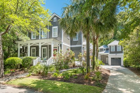 Photo of 22 Frogmore Road, Mount Pleasant, SC 29464 (MLS # 25022444)