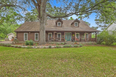 Photo of 38 Crosscreek Drive, Charleston, SC 29412 (MLS # 26018841)