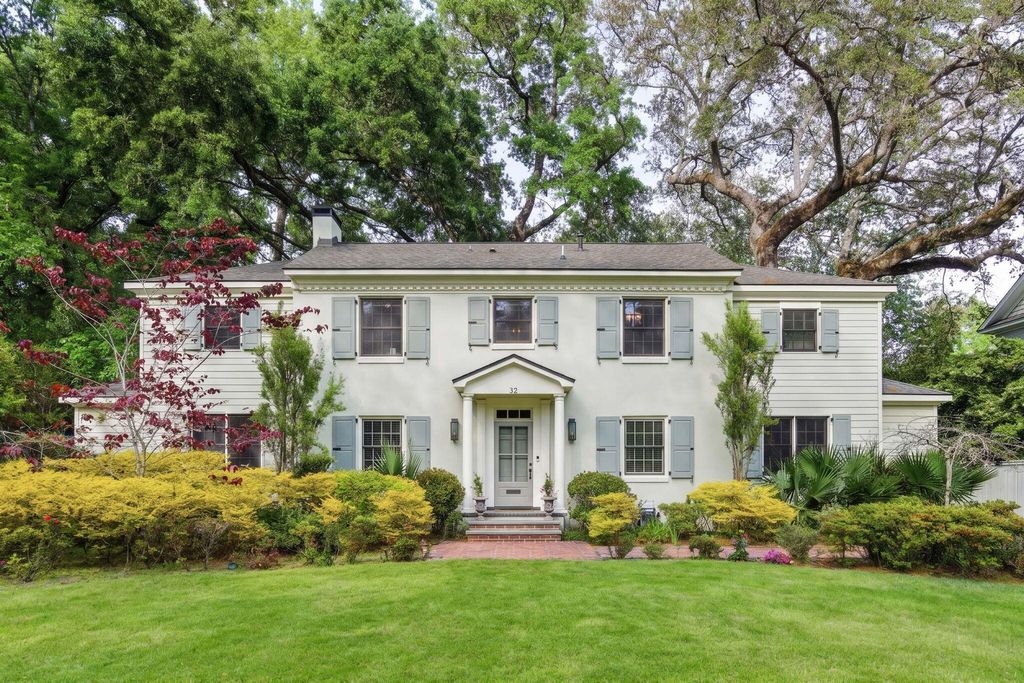 Photo of 32 Jamestown Road, Charleston, SC 29407 (MLS # 26011453)