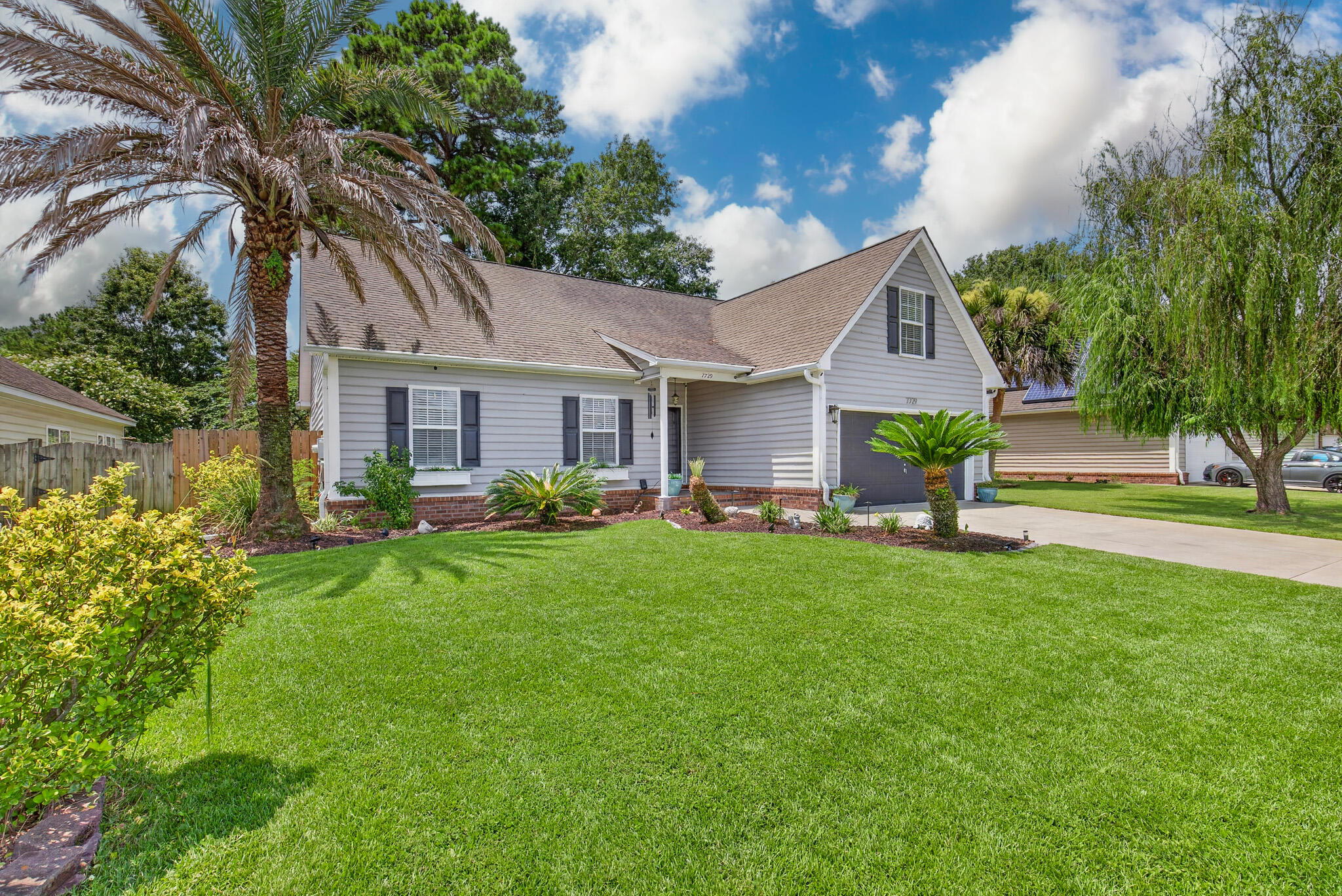 7729 Fayetteville Road