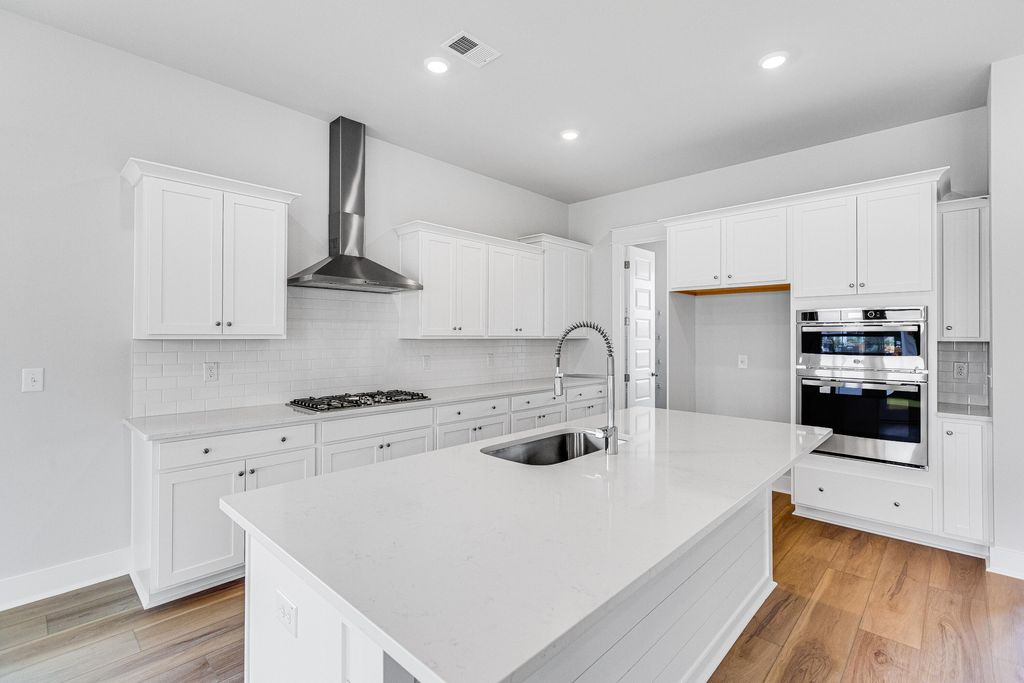 Photo of 297 Denham Street, Summerville, SC 29486 (MLS # 26010037)