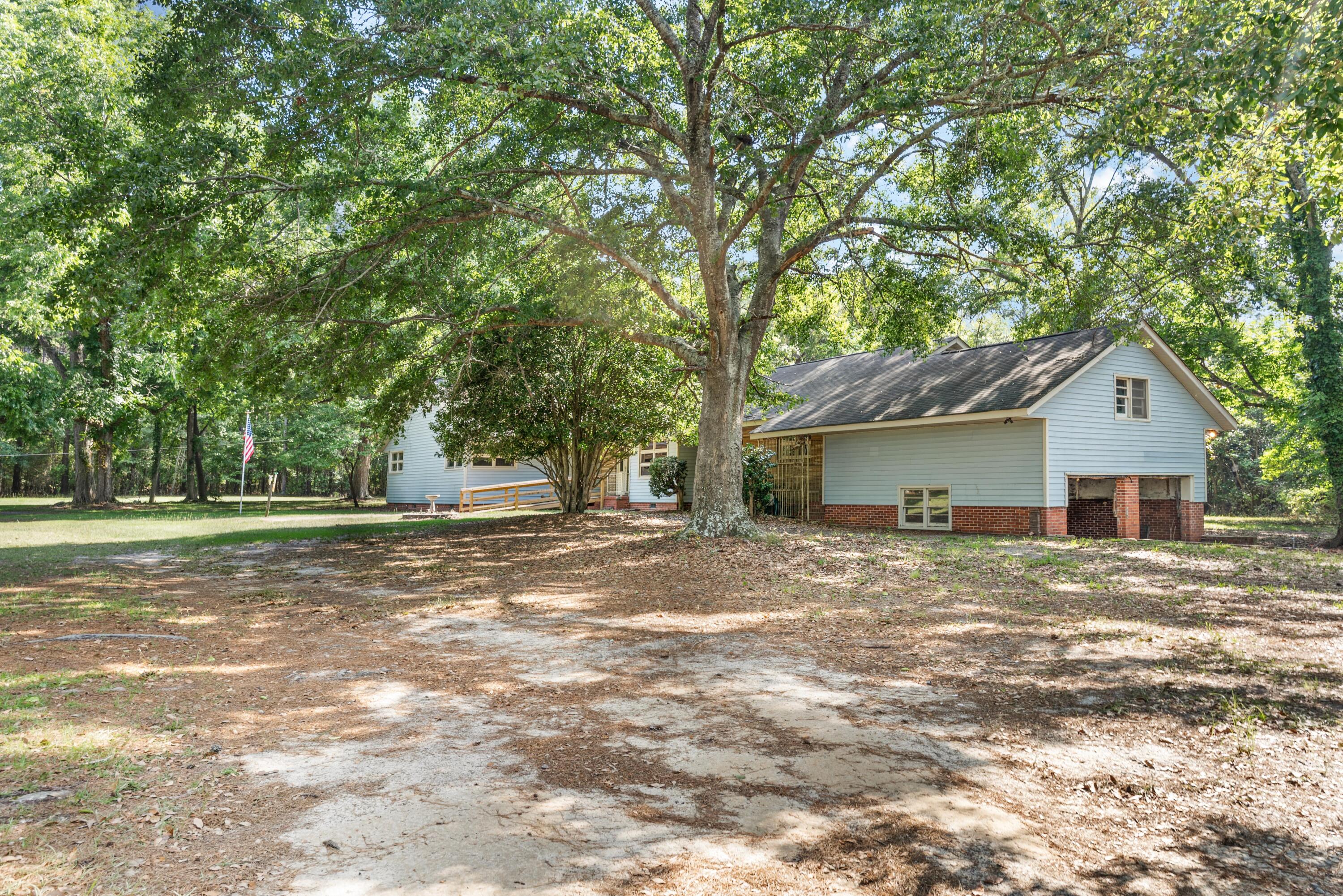 3022 Cordova Road