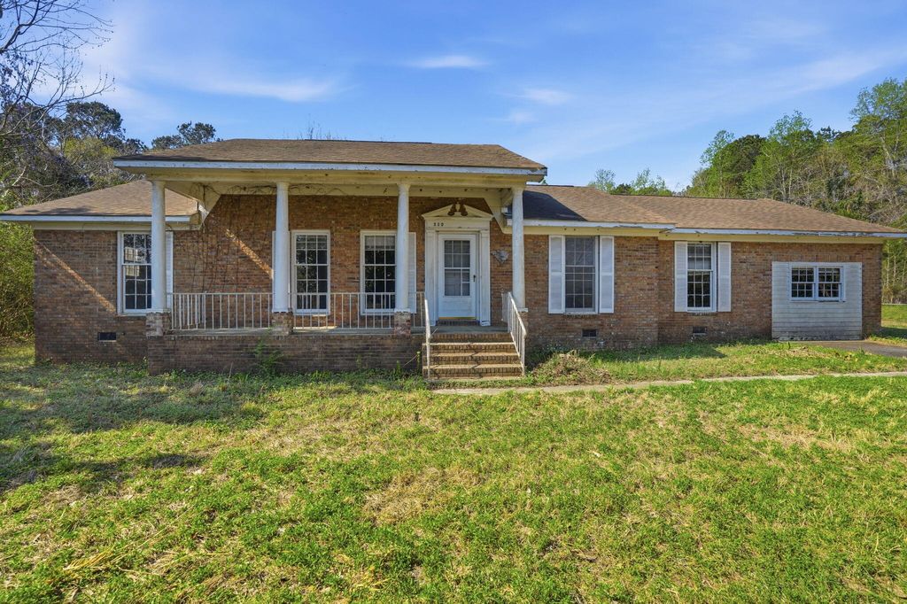Photo of 320 Guppy Way, Saint Stephen, SC 29479 (MLS # 26008180)