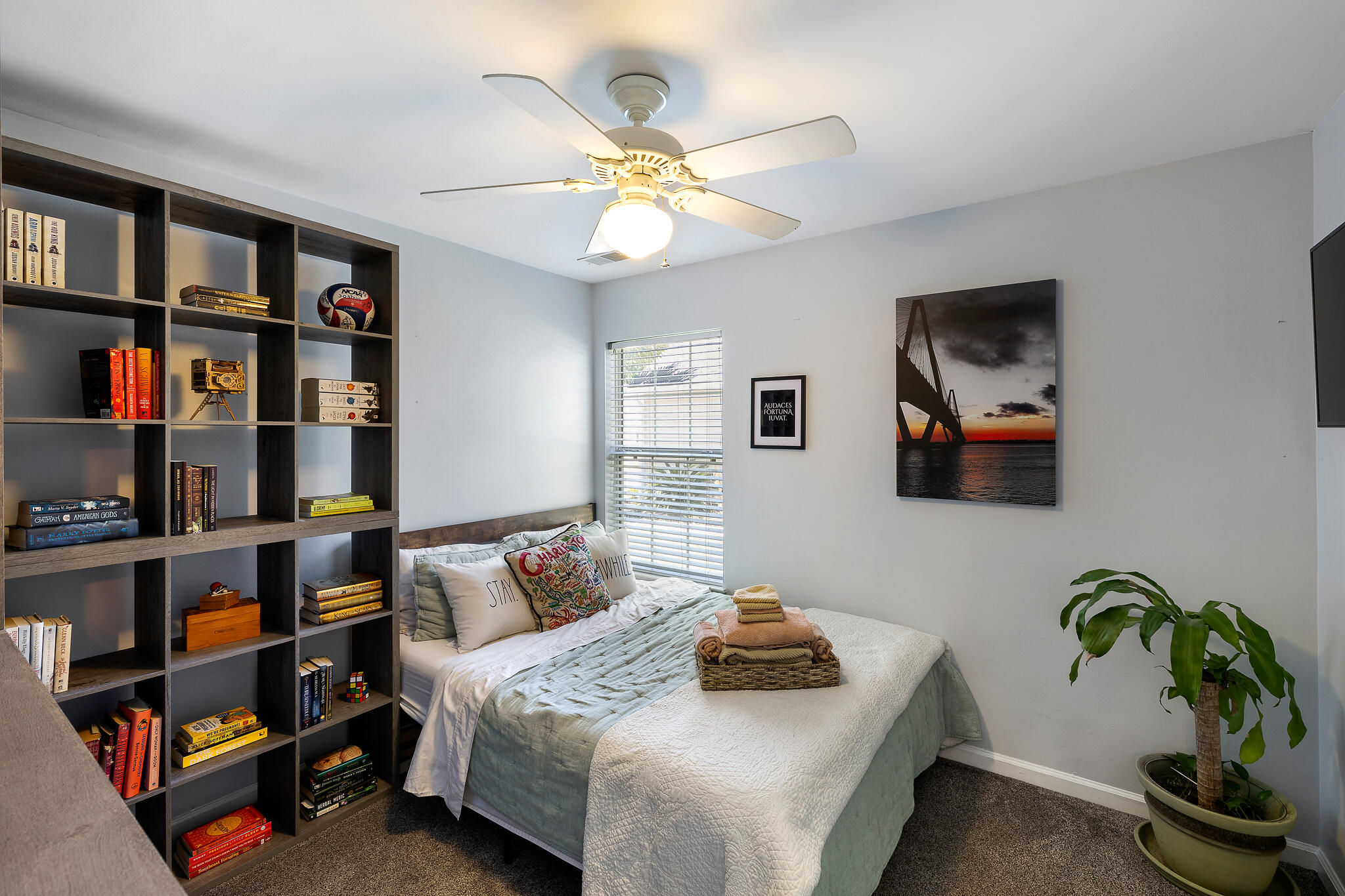 1136 Peninsula Cove Drive