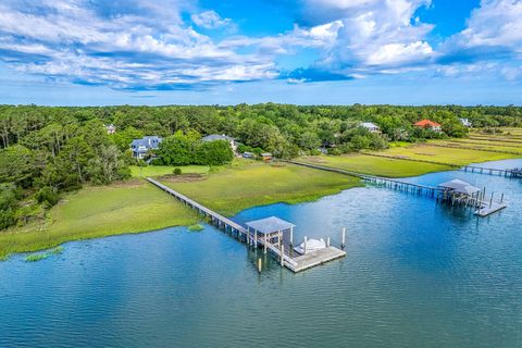 Photo of 2287 Shoreline Drive, Johns Island, SC 29455 (MLS # 25016700)