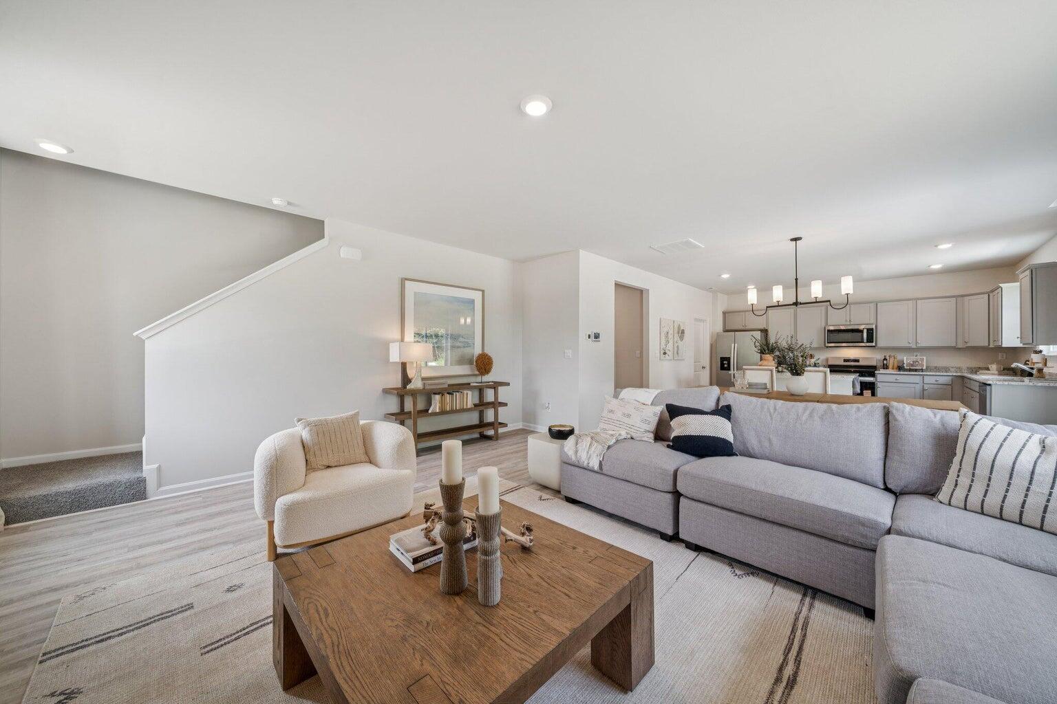 809 Baywood Lane