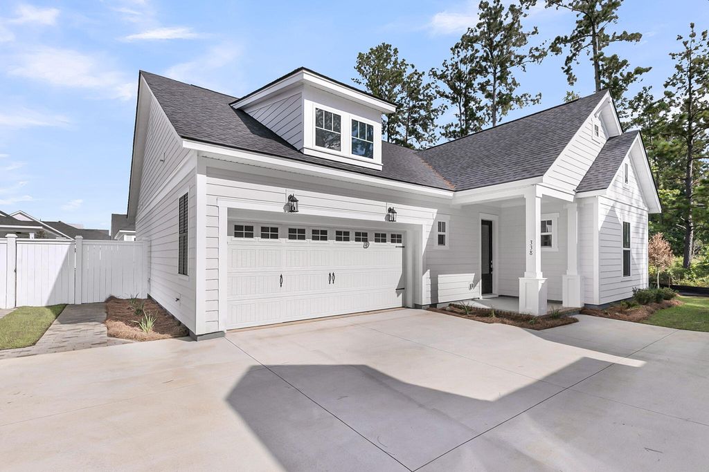 Photo of 338 Trailmore Lane, Summerville, SC 29486 (MLS # 25014995)