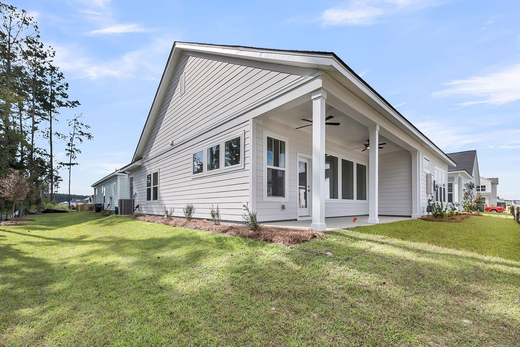 Photo of 338 Trailmore Lane, Summerville, SC 29486 (MLS # 25014995)