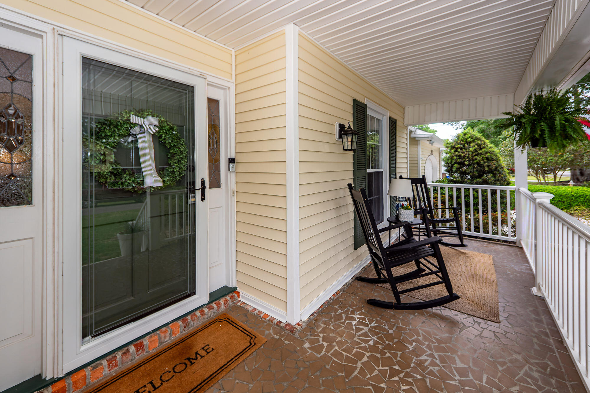 1490 Kentwood Circle