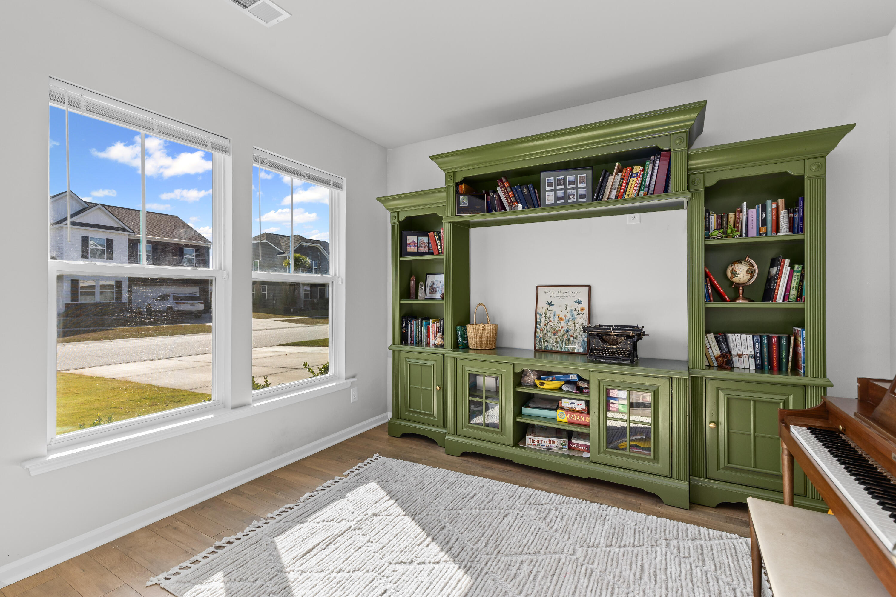 202 Honey Horn Drive