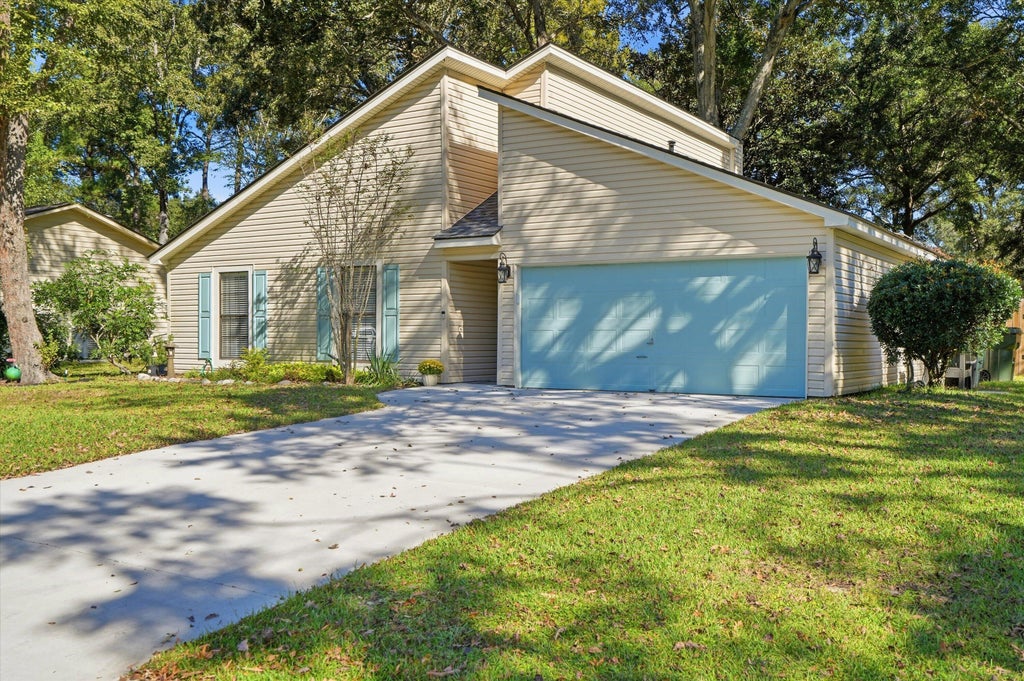 Photo of 1816 Overrun Street, Charleston, SC 29414 (MLS # 26028938)