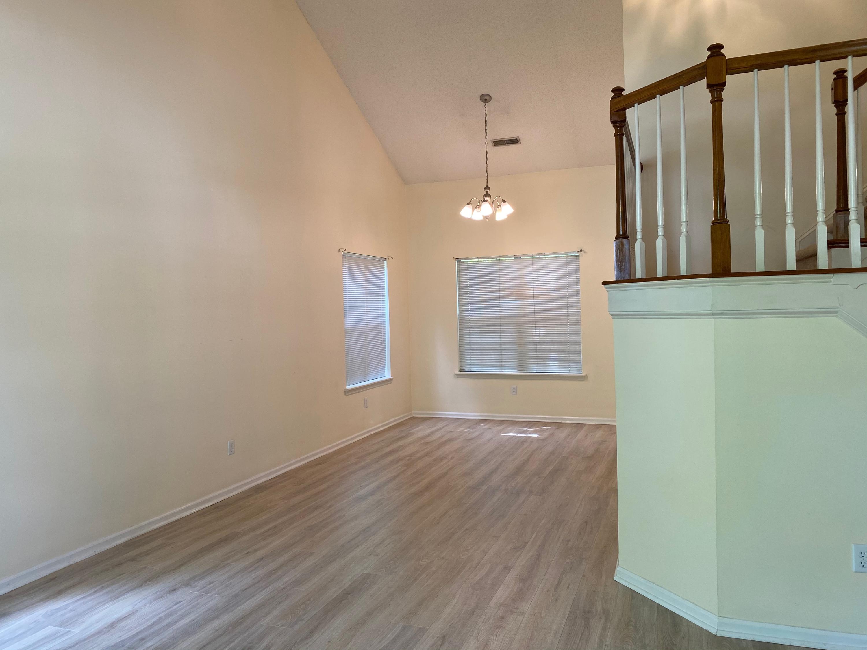 1287 Horseshoe Bend