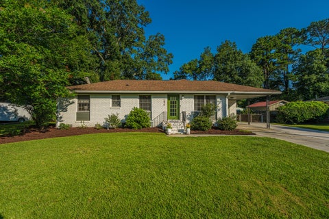 Photo of 1878 Christian Road, Charleston, SC 29407 (MLS # 26023103)