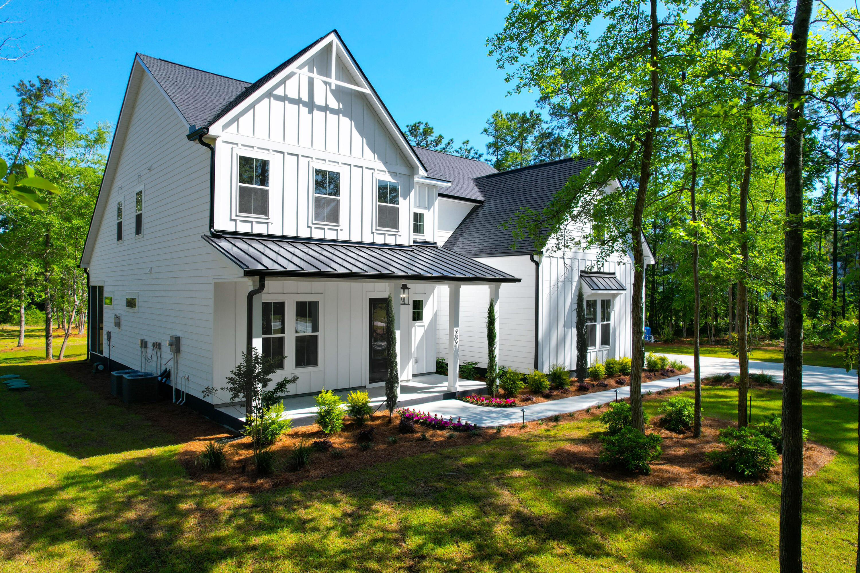 202 Countryside Way