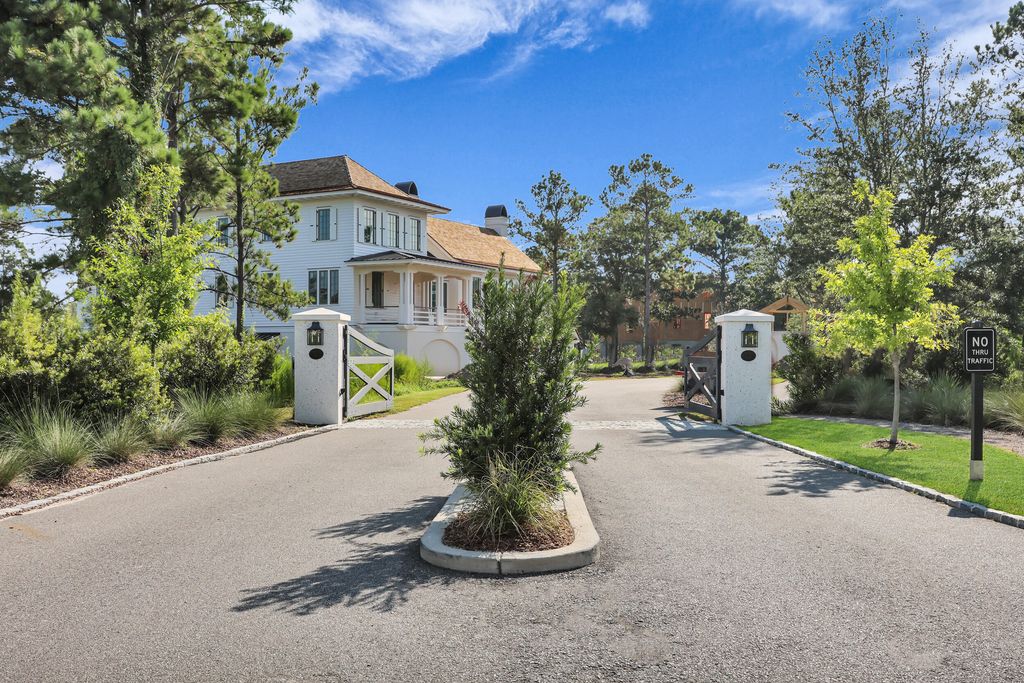 Photo of 1003 Basin Lane, Johns Island, SC 29455 (MLS # 25023375)