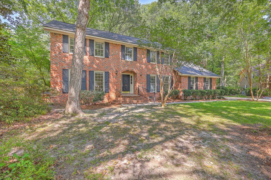 Photo of 109 Squire Court, Summerville, SC 29485 (MLS # 26009316)