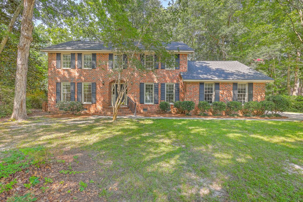 Photo of 109 Squire Court, Summerville, SC 29485 (MLS # 26009316)