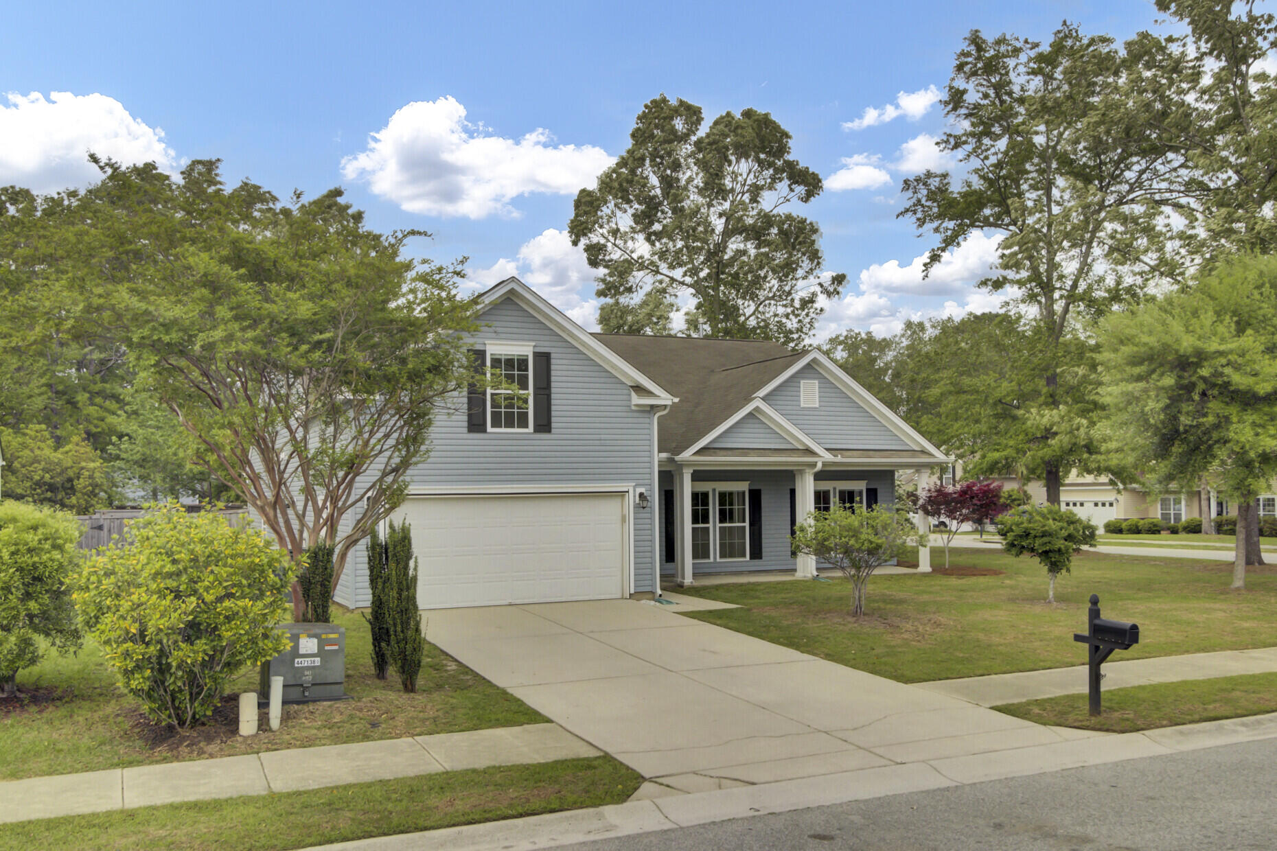 8001 Hydrangea Lane