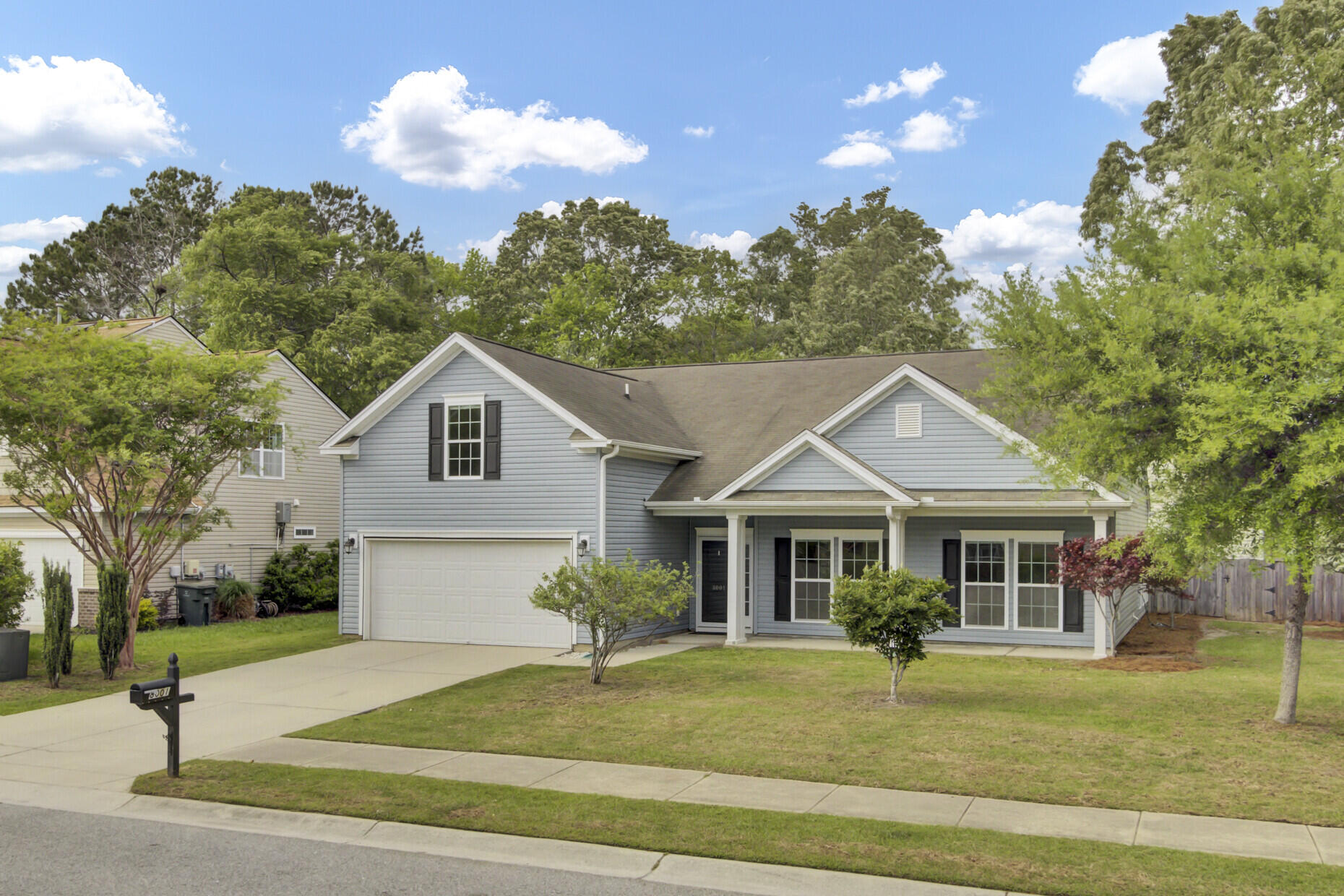 8001 Hydrangea Lane