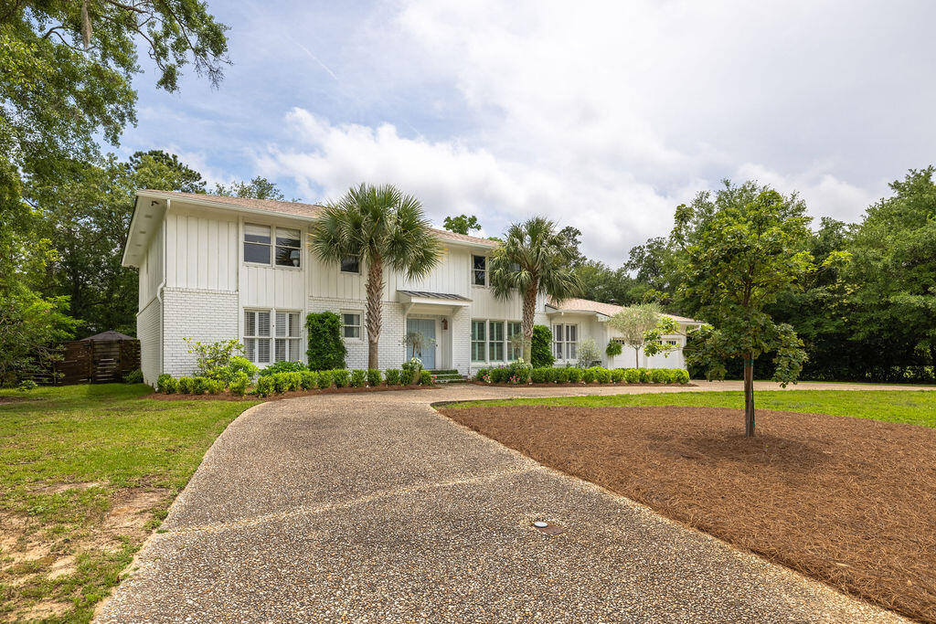 37 Fort Royal Avenue