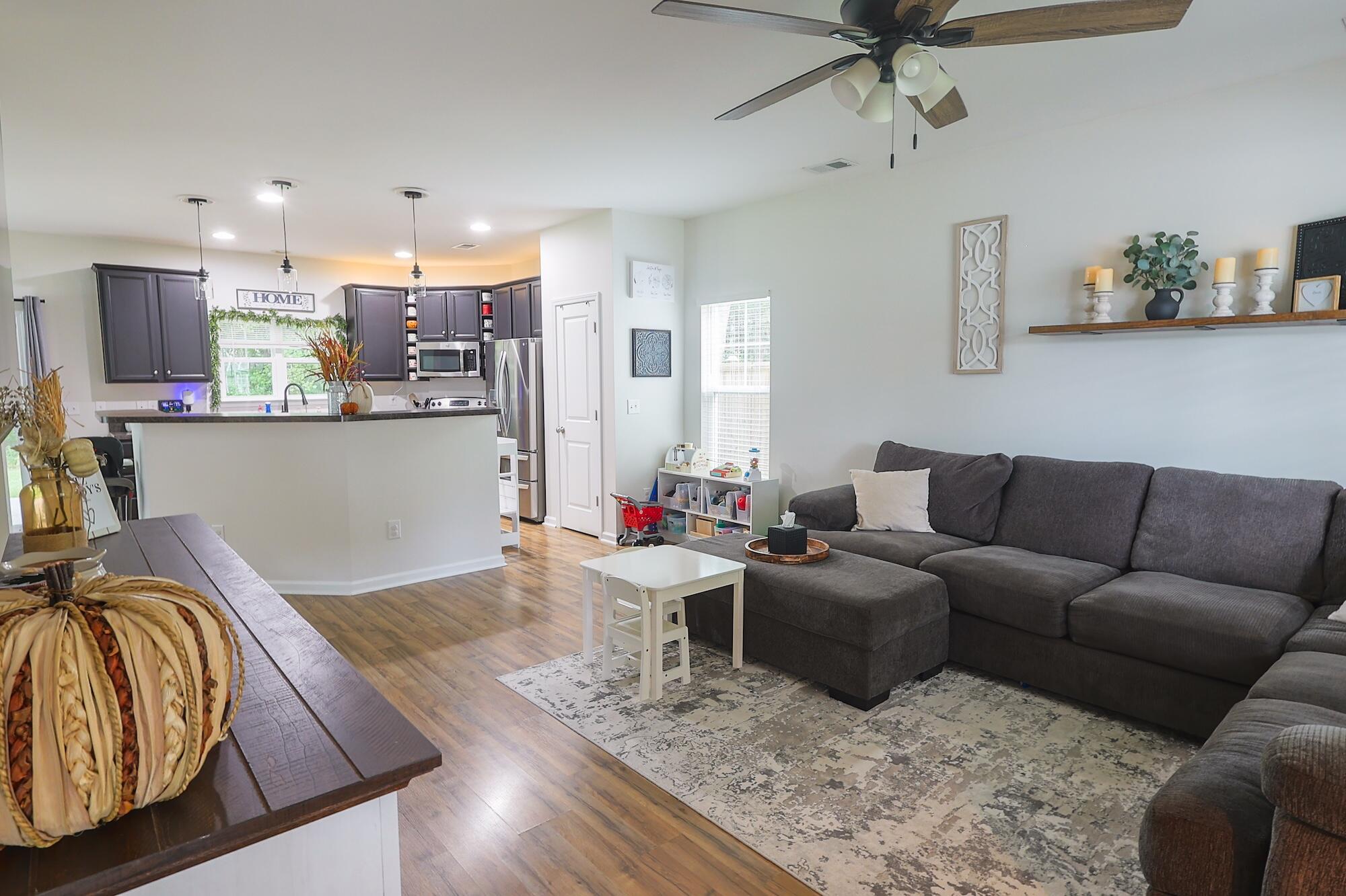 9465 Netted Charm Court