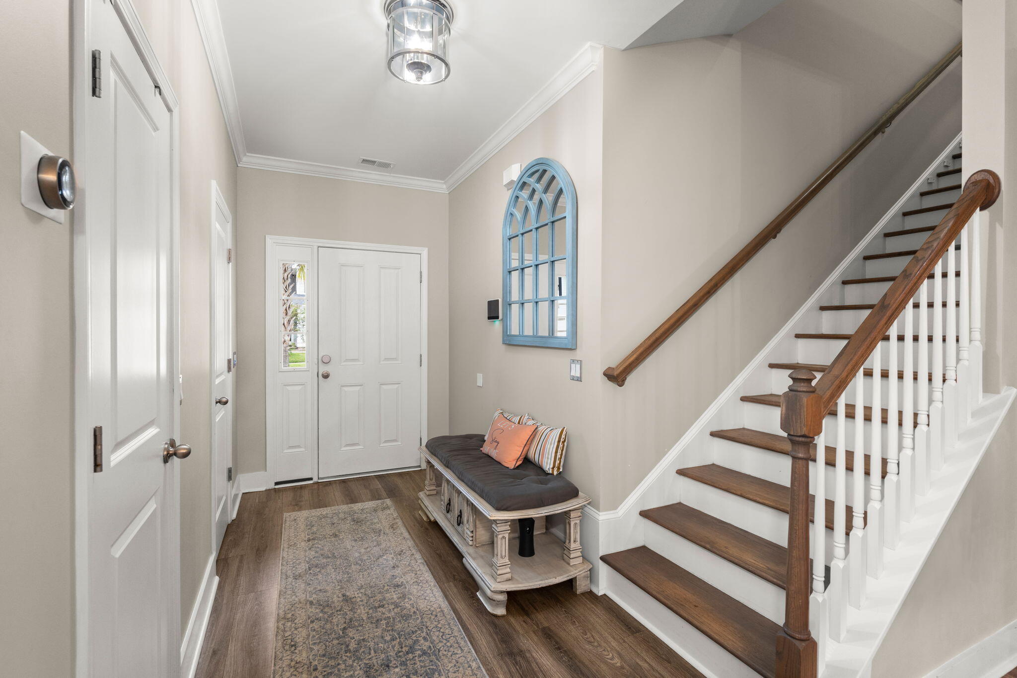 542 Alderly Drive