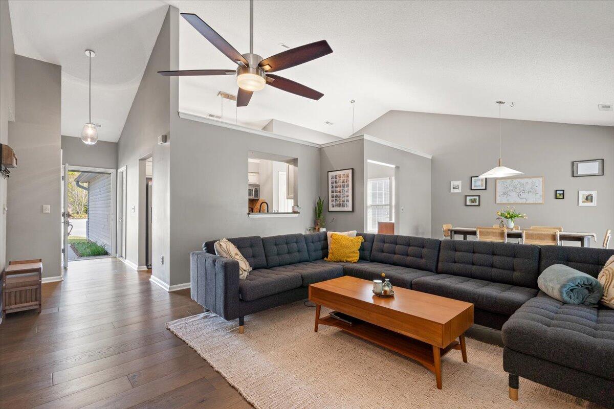 1379 Downsberry Drive