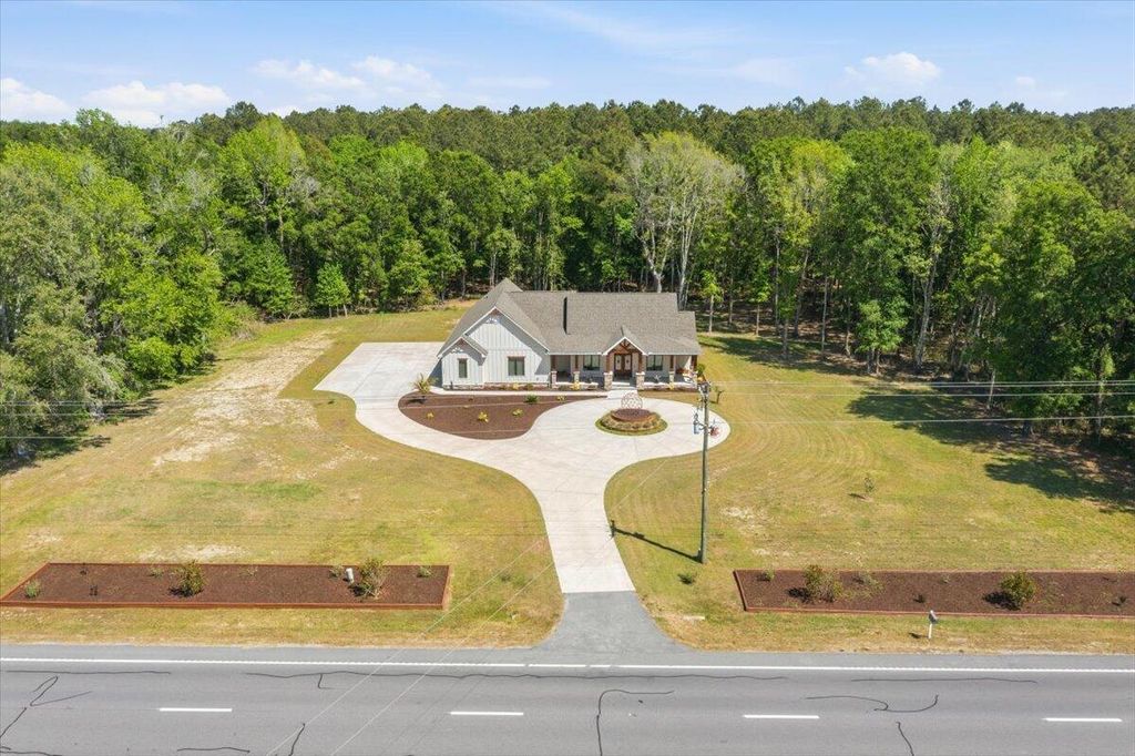 Photo of 6589 N Highway 17, Awendaw, SC 29429 (MLS # 26011325)