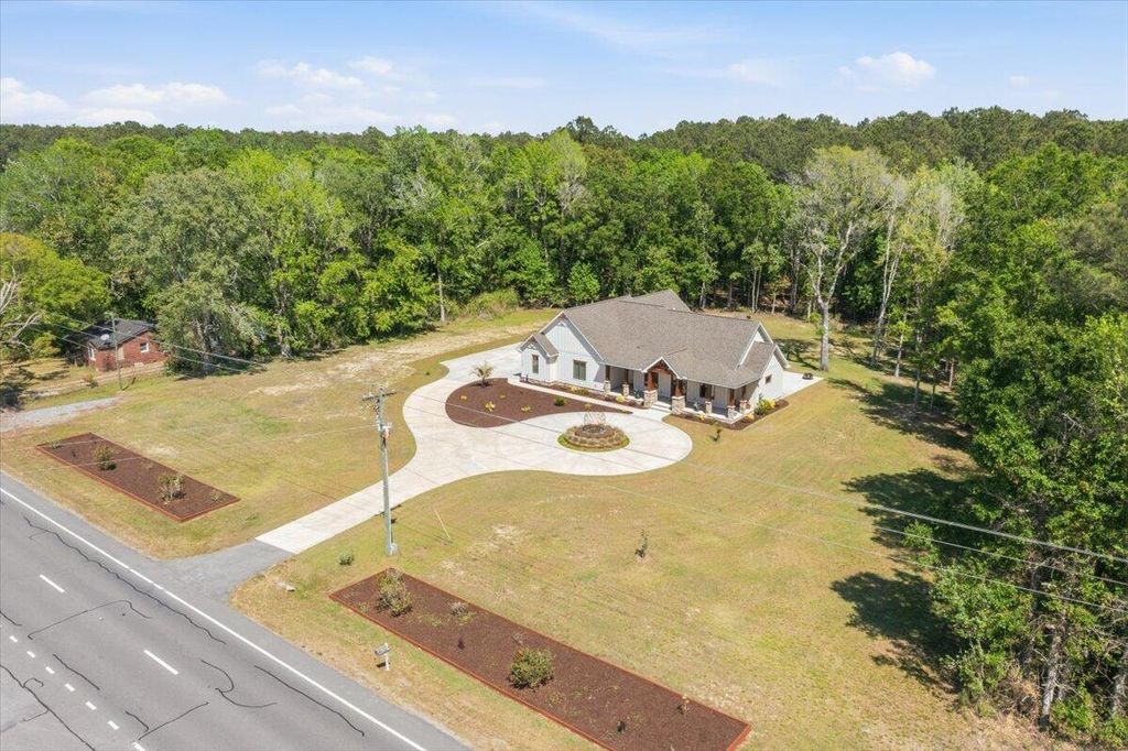 Photo of 6589 N Highway 17, Awendaw, SC 29429 (MLS # 26011325)