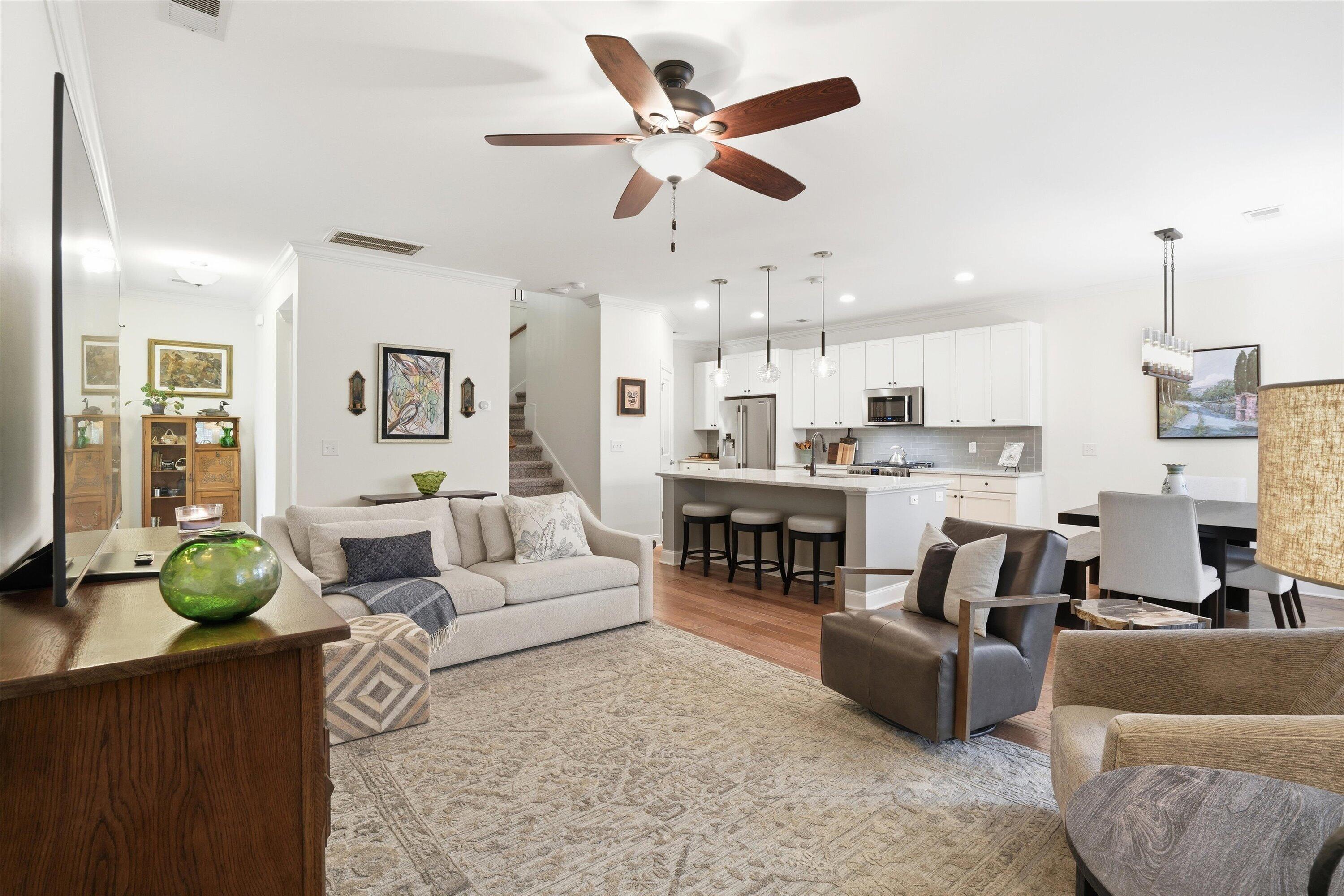 2094 Oyster Reef Lane