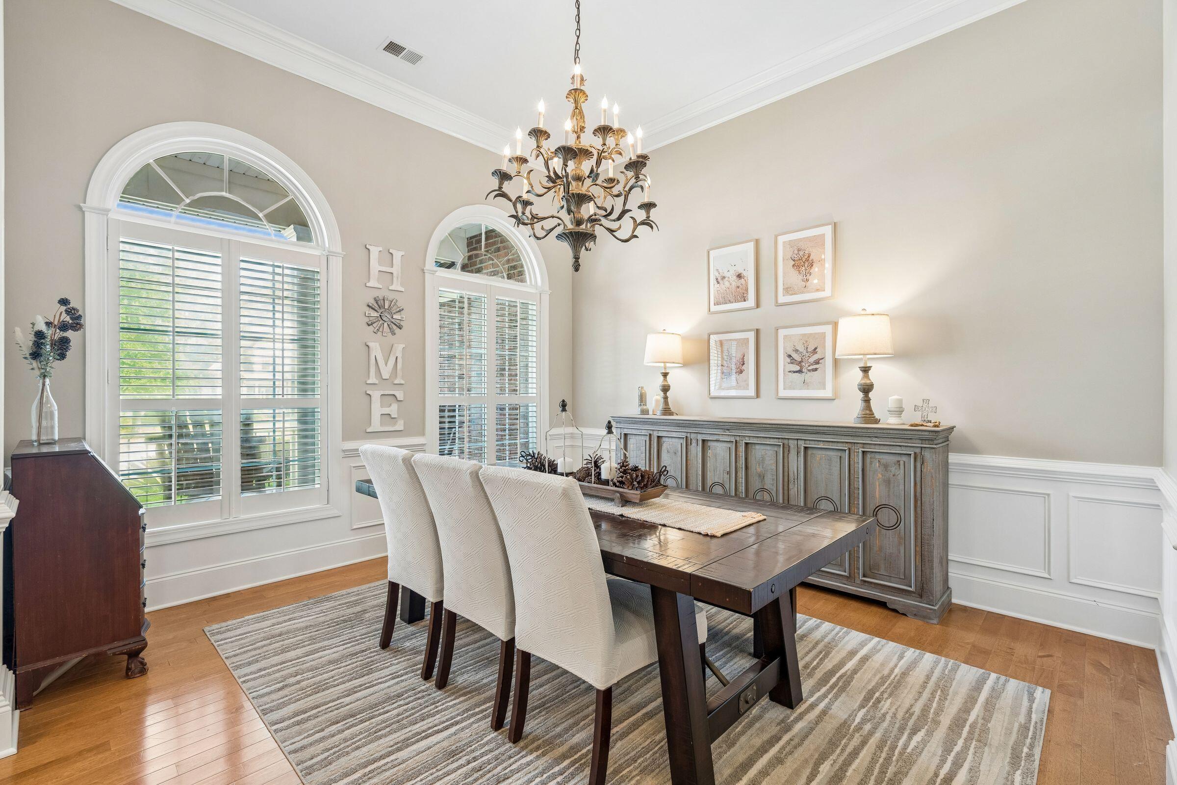 112 Pine Valley Drive