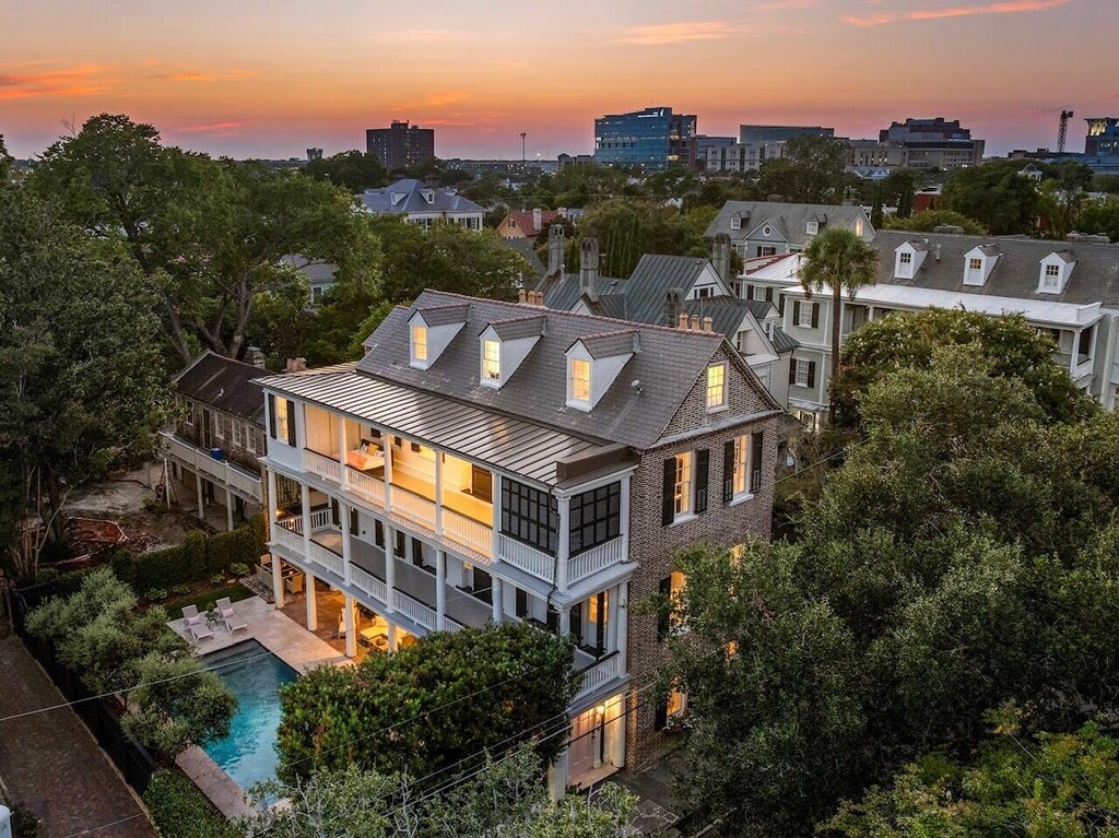 Photo of 89 Ashley Avenue, Charleston, SC 29401 (MLS # 26024757)