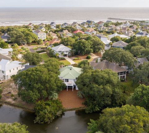 Photo of 6 Ocean Park Court, Isle of Palms, SC 29451 (MLS # 25026415)